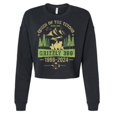 Queen Of The Tetons Grizzly 399 National Park 19962024 Cropped Pullover Crew