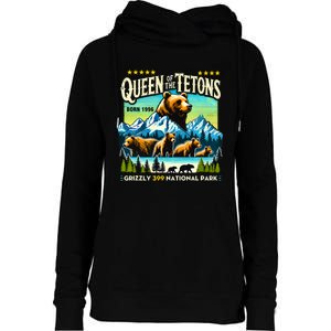 Queen Of The Tetons Grizzly 399 National Park Bear Lovers Womens Funnel Neck Pullover Hood