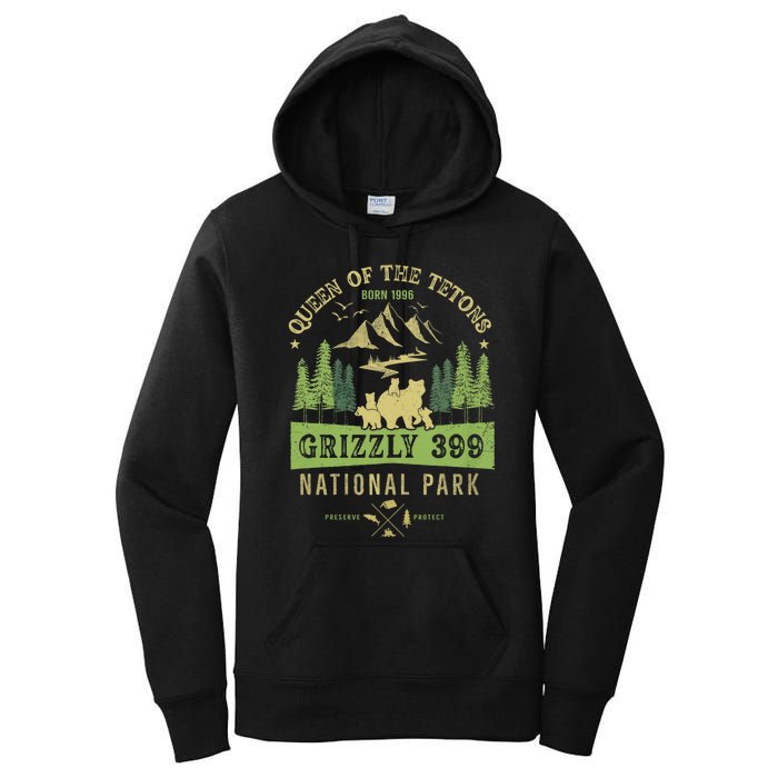 Queen Of The Tetons Grizzly 399 National Park Preserve Women's Pullover Hoodie