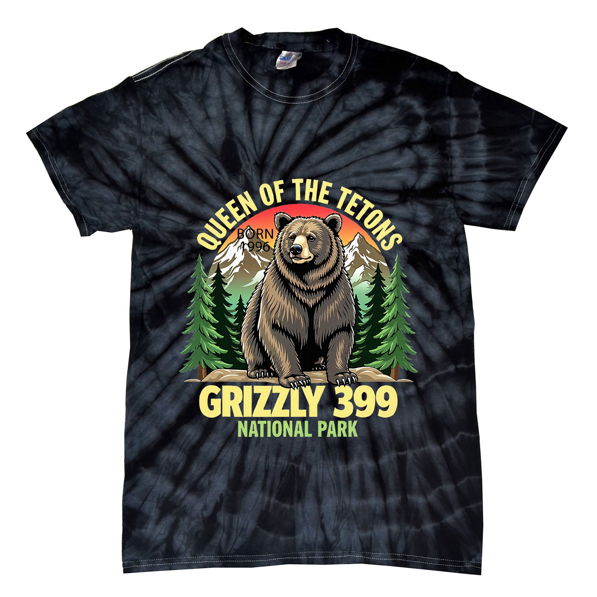 Queen Of The Tetons Grizzly 399 National Park Bear Lovers Tie-Dye T-Shirt