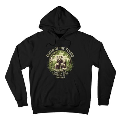 Queen Of The Tetons Grizzly 399 Wildlife Preserve 19962024 Hoodie