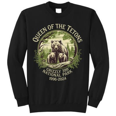 Queen Of The Tetons Grizzly 399 Wildlife Preserve 19962024 Sweatshirt
