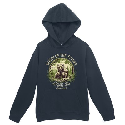 Queen Of The Tetons Grizzly 399 Wildlife Preserve 19962024 Urban Pullover Hoodie