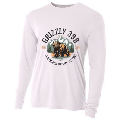 Queen Of The Tetons Grizzly 399 National Park Bear Lovers Cooling Performance Long Sleeve Crew
