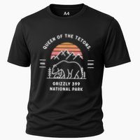 Queen Of The Tetons Grizzly 399 National Park 1996 2024 Cooling Performance Crew T-Shirt