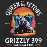 Queen Of The Tetons Grizzly 399 National Park 7 Panel Mesh Trucker Snapback Hat