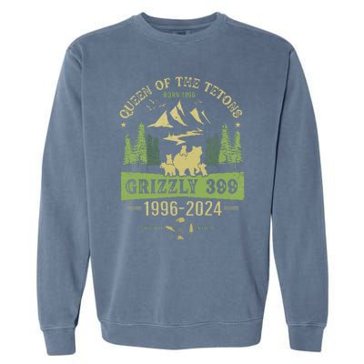 Queen Of The Tetons Grizzly 399 National Park 19962024 Garment-Dyed Sweatshirt