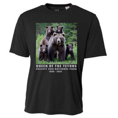 Queen Of The Tetons Grizzly 399 National Park 1996 2024 Cooling Performance Crew T-Shirt