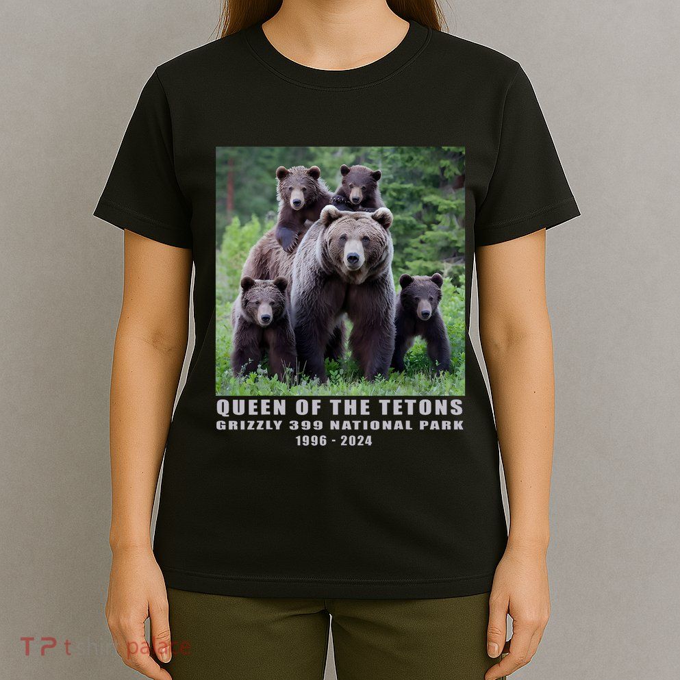 Queen Of The Tetons Grizzly 399 National Park 1996 2024 T-Shirt