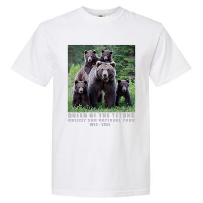 Queen Of The Tetons Grizzly 399 National Park 1996 2024 Garment-Dyed Heavyweight T-Shirt