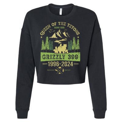 Queen Of The Tetons Grizzly 399 National Park 1996 2024 Cropped Pullover Crew