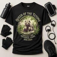 Queen Of The Tetons Grizzly 399 Wildlife Preserve 19962024 Cooling Performance Crew T-Shirt