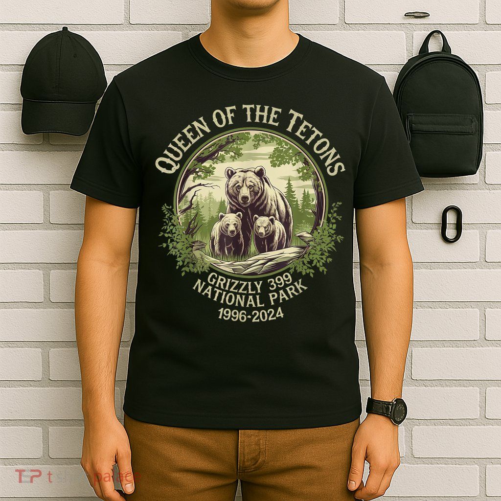 Queen Of The Tetons Grizzly 399 Wildlife Preserve 19962024 T-Shirt