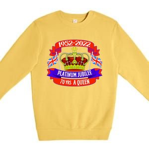 Queens Platinum Jubilee Cool Gift Queen Jubilee Union Jack Gift Funny Gift Premium Crewneck Sweatshirt