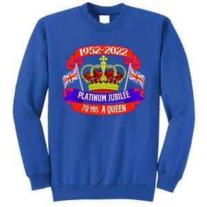 Queens Platinum Jubilee Cool Gift Queen Jubilee Union Jack Gift Funny Gift Tall Sweatshirt