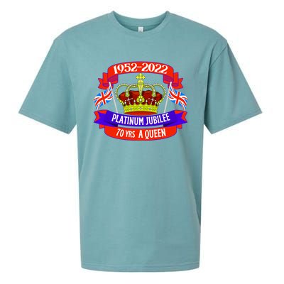 Queens Platinum Jubilee Cool Gift Queen Jubilee Union Jack Gift Funny Gift Sueded Cloud Jersey T-Shirt