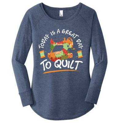 Quilting Quilt Sewing Machine Funny Sew Sewer Quilter Funny Gift Cool Gift Women's Perfect Tri Tunic Long Sleeve Shirt