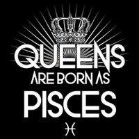 Queens Are Born As Pisces Bucket Hat