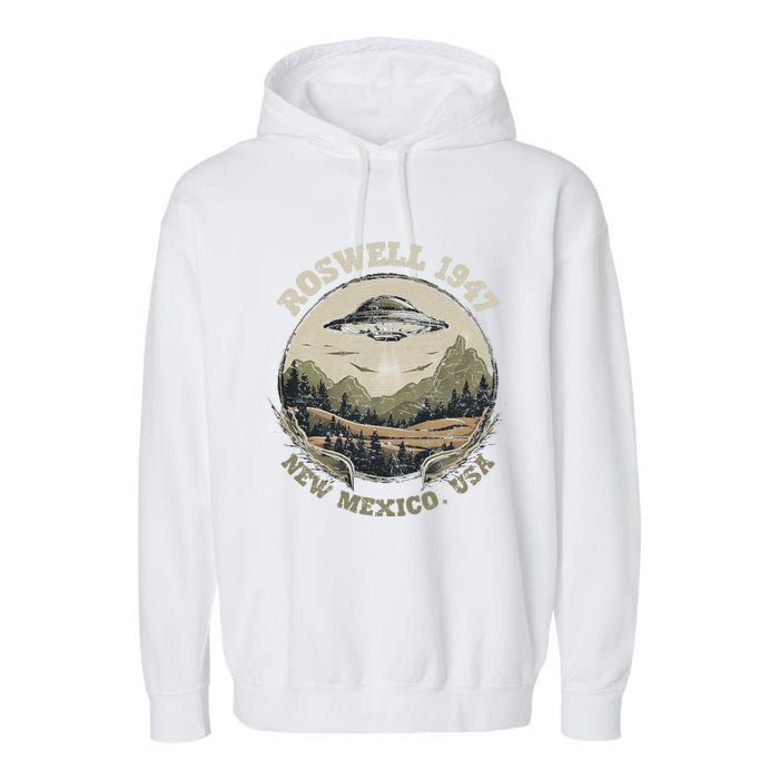 Roswell 1947 Abduction New Mexico Ufo Vintage Alien Hunter Garment-Dyed Fleece Hoodie