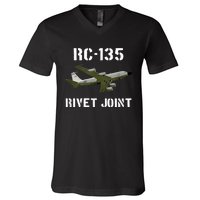 Rc 135 Rivet Joint Spy Plane Aircraft V-Neck T-Shirt