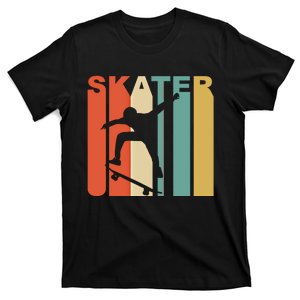 Retro 1970S Style Skater Skateboarder Skateboarding Gift T-Shirt