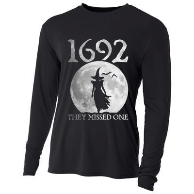 Retro 1692 They Missed One Witch Salem 1692 Halloween Witch Cooling Performance Long Sleeve Crew