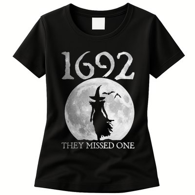 Retro 1692 They Missed One Witch Salem 1692 Halloween Witch Womens T-Shirt