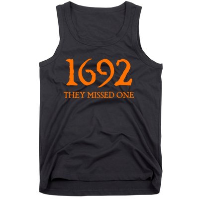 Retro 1692 They Missed One Witch Salem 1692 Halloween Witch Tank Top