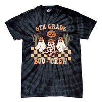 Retro 5th Grade Boo Crew Ghost Cowboy Hat Teacher Halloween Tie-Dye T-Shirt