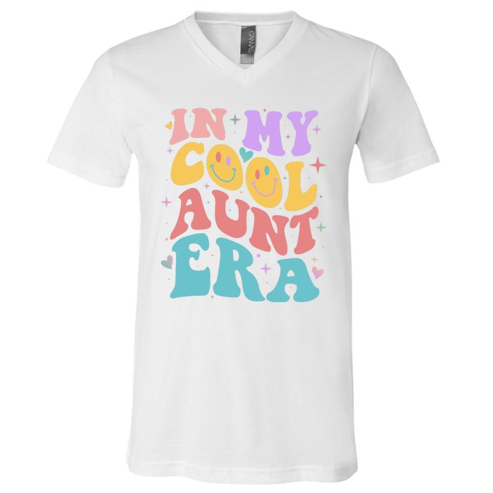 Retro 60s Hippie In My Cool Aunt Era V-Neck T-Shirt