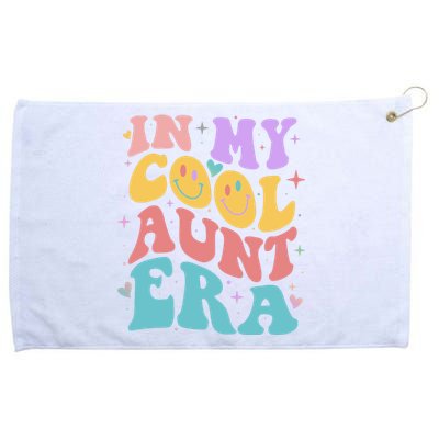 Retro 60s Hippie In My Cool Aunt Era Grommeted Golf Towel