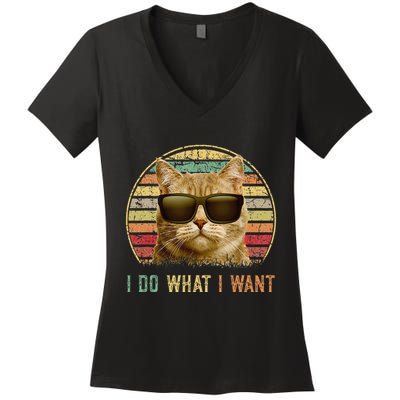 Retro 70s 80s 90s Meowy Cat I Do What I Want Funny Cat Women's V-Neck T-Shirt
