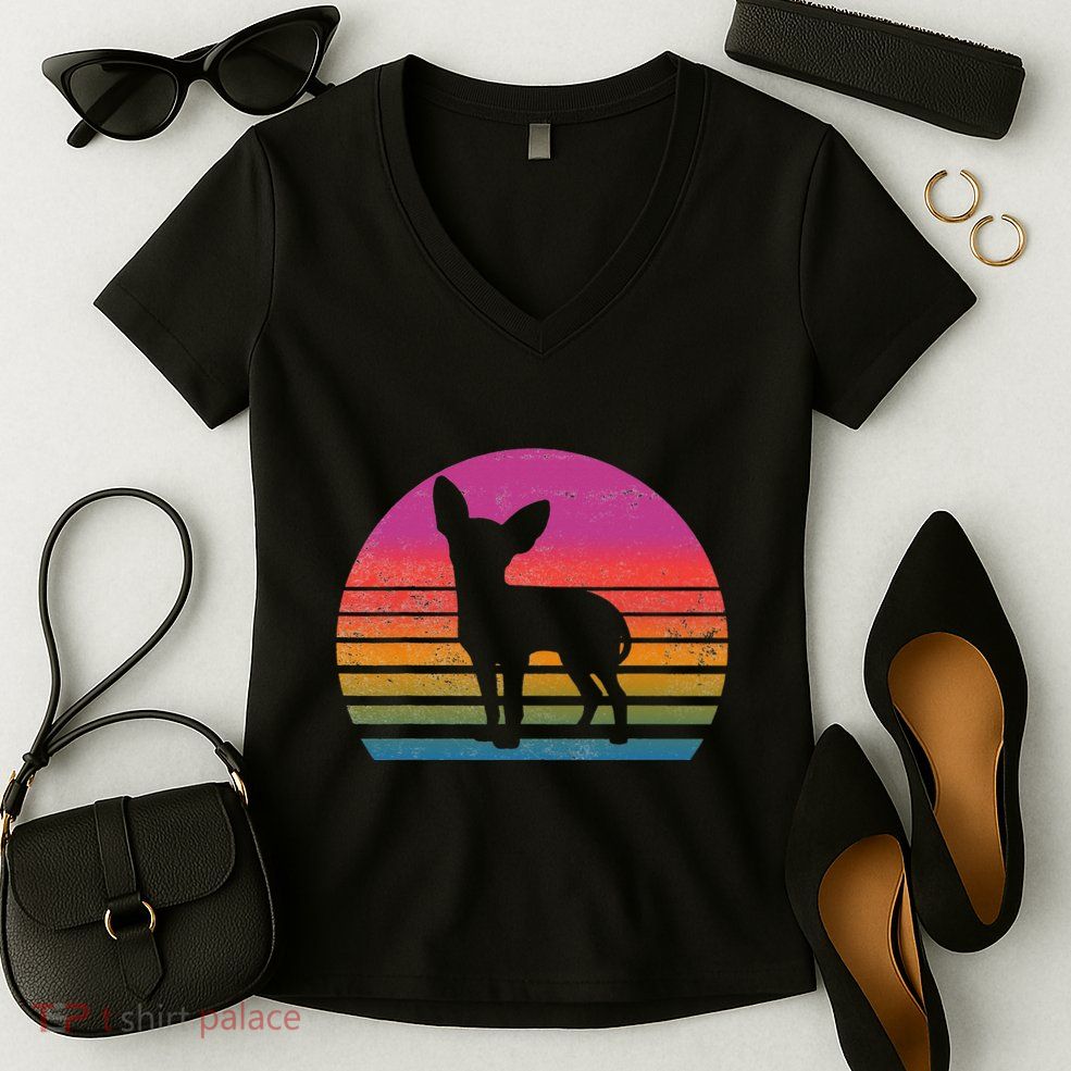 Retro 80's Chihuahua, Chihuahua Lover, Chihuahua Mom Women's V-Neck T-Shirt