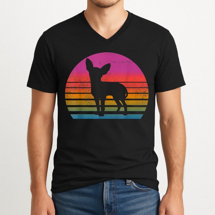 Retro 80s Chihuahua Chihuahua Lover Chihuahua Mom V-Neck T-Shirt