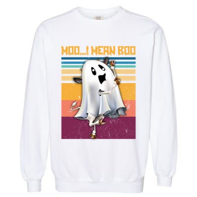 Retro 90s Ghost Cow Moo I Mean Boo Halloween Cow Lover Gift Garment-Dyed Sweatshirt