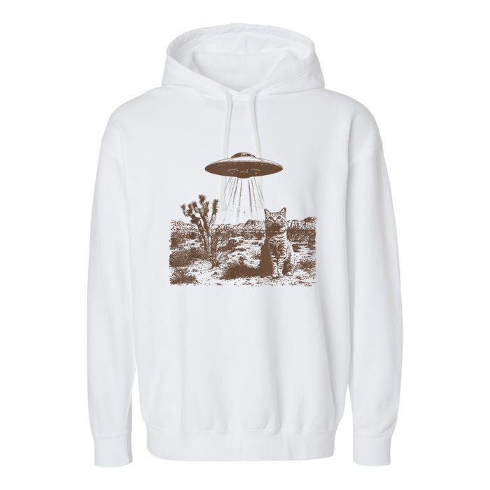 Retro 90s Western Ufo Cowboy Cat Wild West Kitten Vintage Garment-Dyed Fleece Hoodie