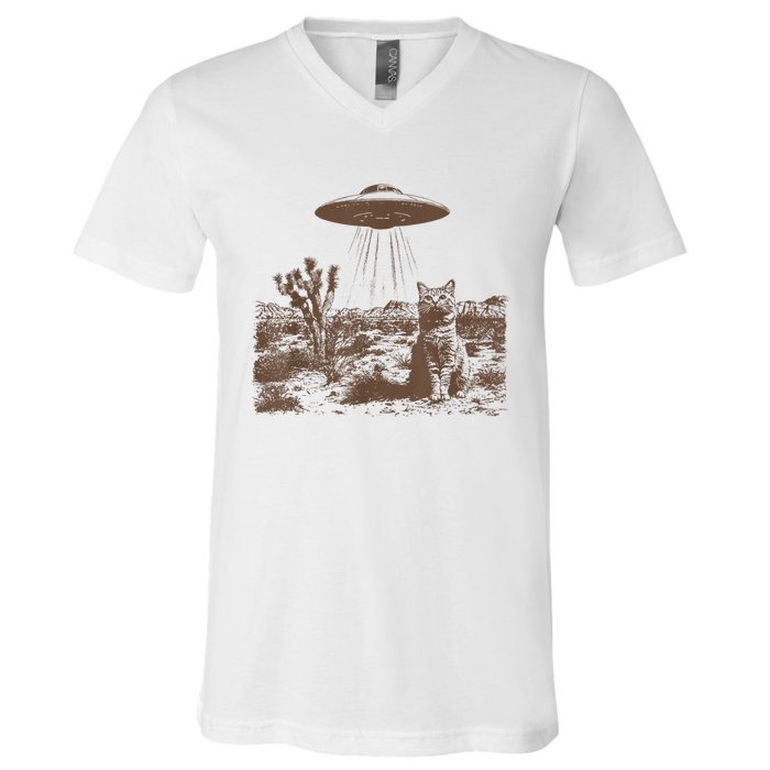 Retro 90s Western Ufo Cowboy Cat Wild West Kitten Vintage V-Neck T-Shirt