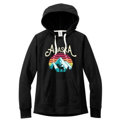 Retro Alaska Ak Juneau Mountains Wildlife Moose Women's Fleece Hoodie