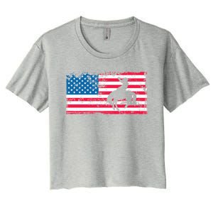 Retro American Flag Rodeo Bronc Horse Riding Cow Cow Cool Gift Women's Crop Top Tee