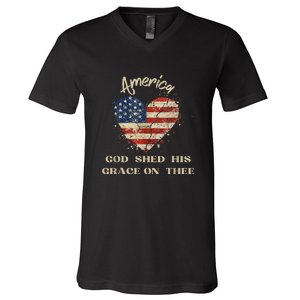 Retro America God Shed His Grace On Thee Tee 4th Of July Women 4th Of July Gift V-Neck T-Shirt