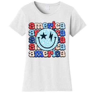 Retro America Groovy Smile 4th Of July Patriotic Fun Women's T-Shirt