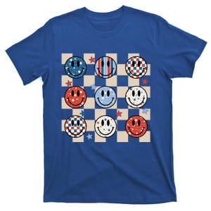 Retro America Hippie Usa Patriotic Checkered 4th Of July Gift T-Shirt