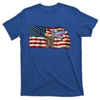 Remember And Honor Veterans Day Patriotic American Flag Cool Gift T-Shirt