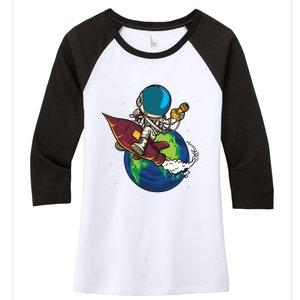 Retro Astronaut Illustration Women's Tri-Blend 3/4-Sleeve Raglan Shirt