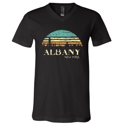 Retro Albany NY Skyline Sunset Silhouette New York Souvenir V-Neck T-Shirt