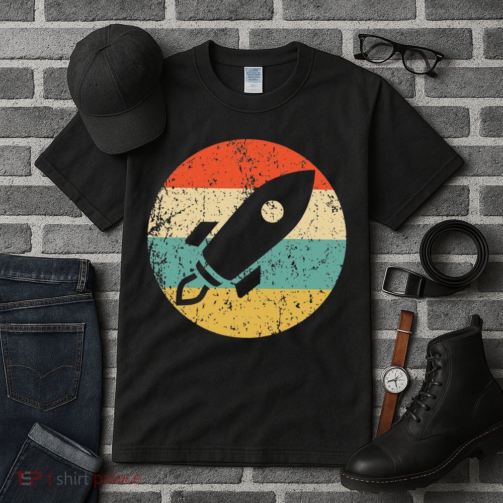 Retro Astronaut Rocket Vintage Space Ship Video Game Tall T-Shirt