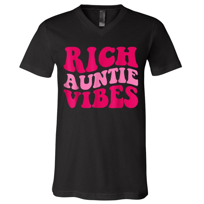 Rich Auntie Vibes Funny Aunt Saying Groovy Apparel V-Neck T-Shirt