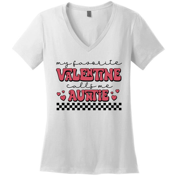 Retro Auntie Valentine's Day Women's V-Neck T-Shirt