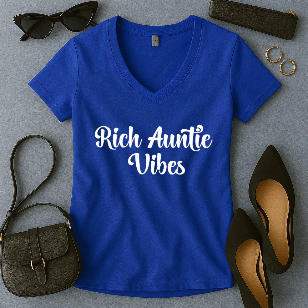 Rich Auntie Vibes Aunt Best Aunty Mothers Day Birthday Gift Women's V-Neck T-Shirt