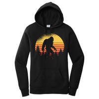 Retro Bigfoot Believer Silhouette Sasquatch Hide And Seek Women's Pullover Hoodie